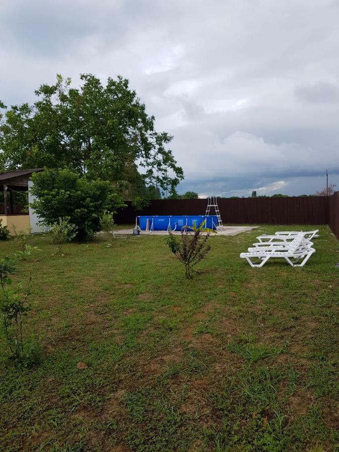 גודאותה Solnechny Bereg Guest House מראה חיצוני תמונה
